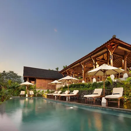 Devani Resort Sidemen