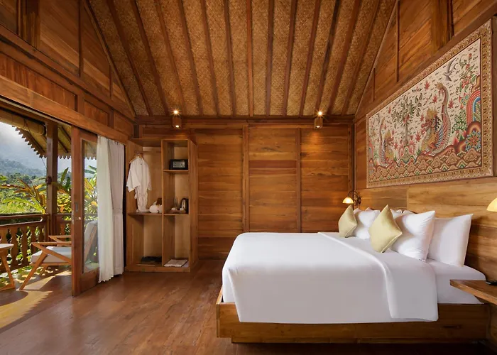 Devani Hotel 4*